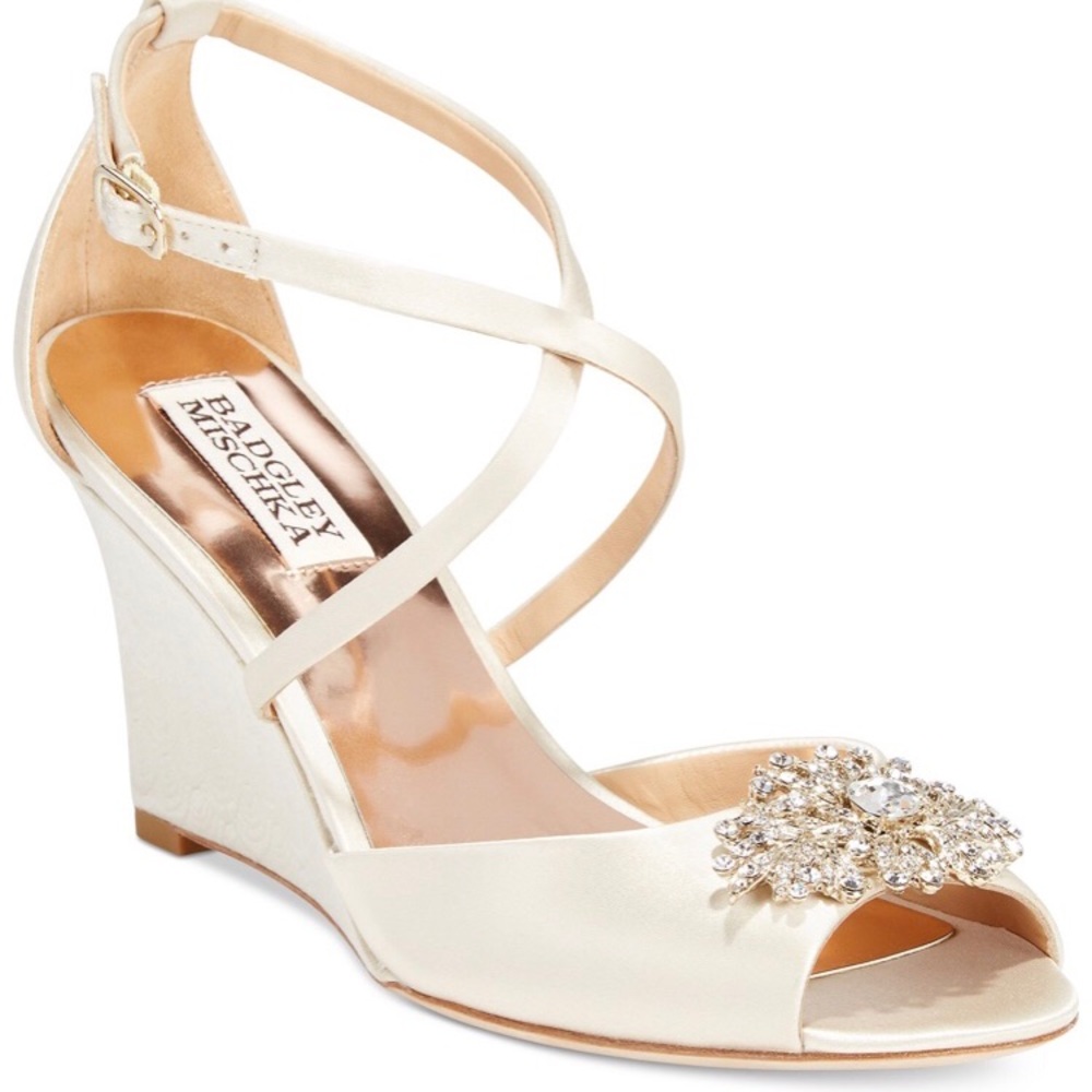 Badgley Mischka Abigail Wedge Sandal-Ivory